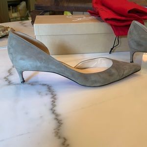 Louboutin size 21 taupe suede kitten heel